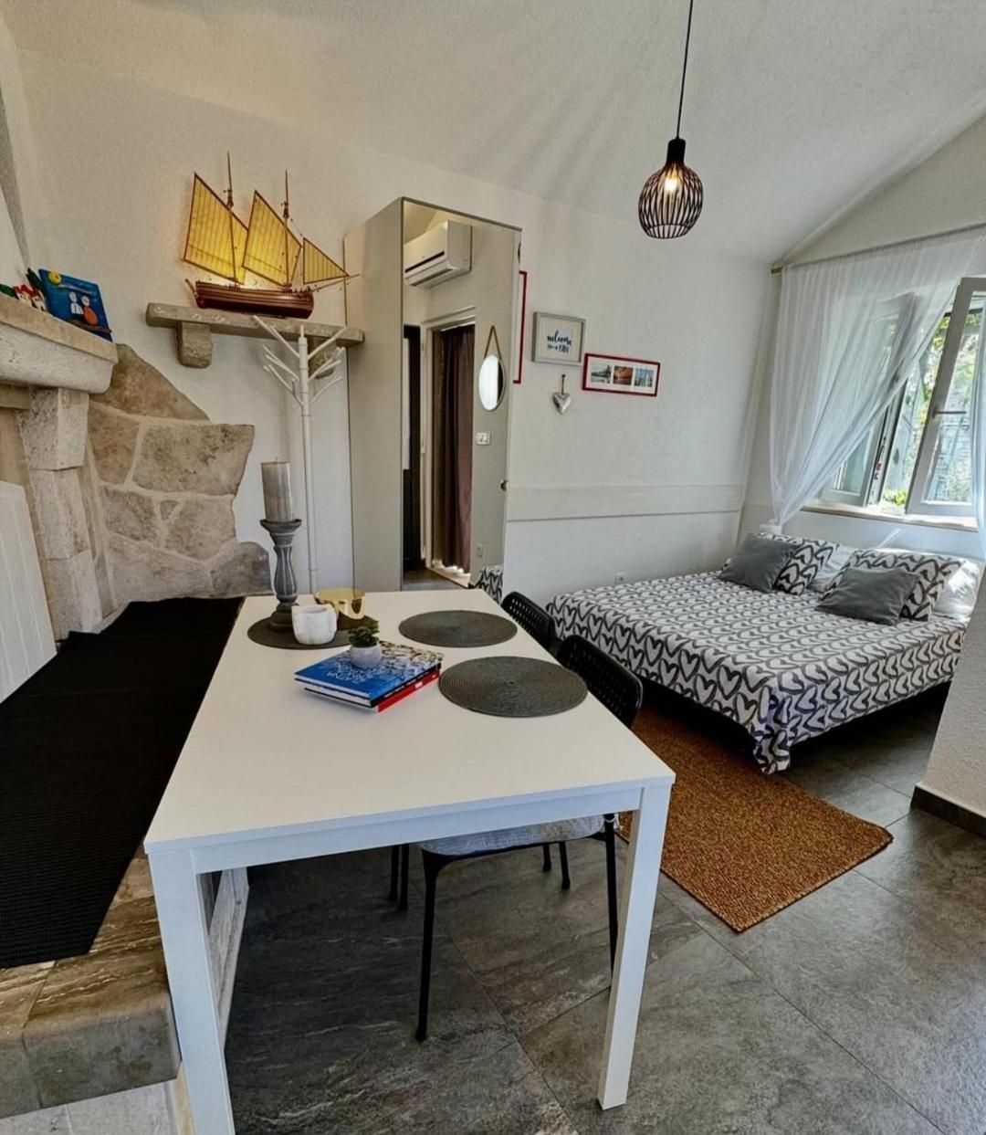 Studio Apartment Matoni พอสติรา ภายนอก รูปภาพ